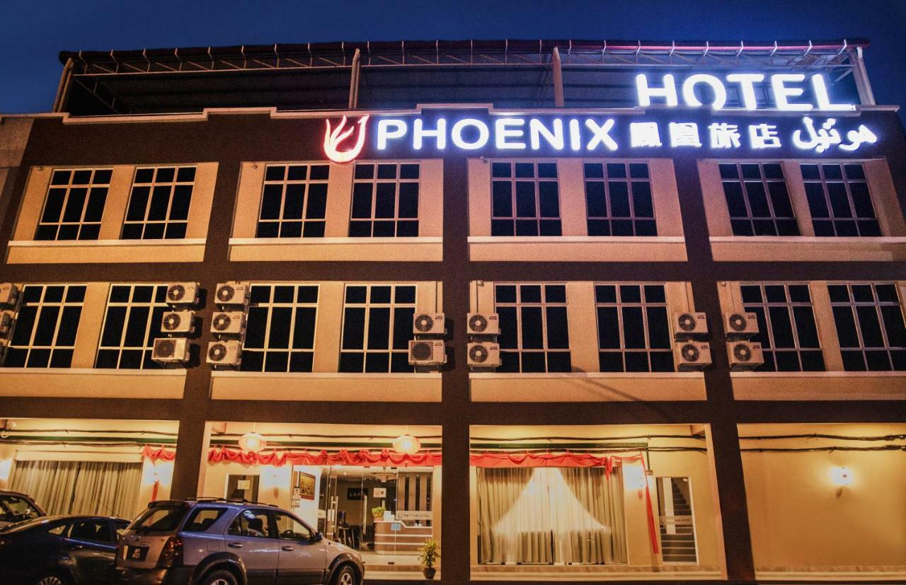 Phoenix Hotel Gua Musang Kültér fotó