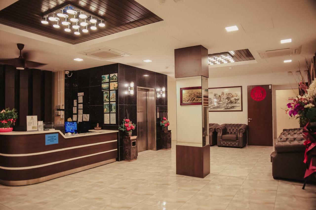 Phoenix Hotel Gua Musang Kültér fotó