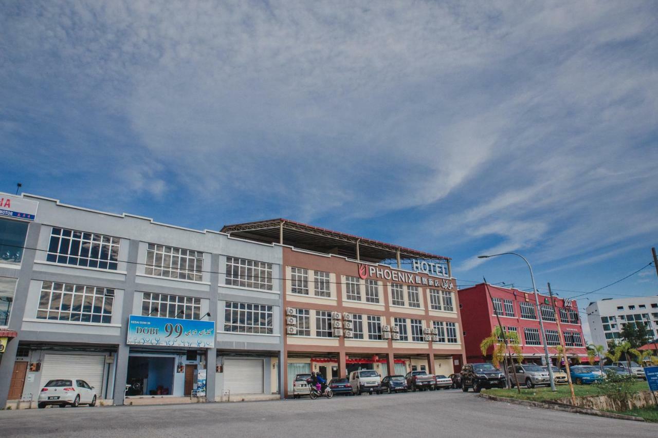 Phoenix Hotel Gua Musang Kültér fotó